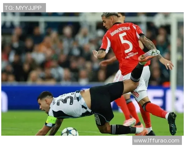 欧冠激战切尔西与本菲卡互交白卷补时瞬间引发全场狂欢点评分析